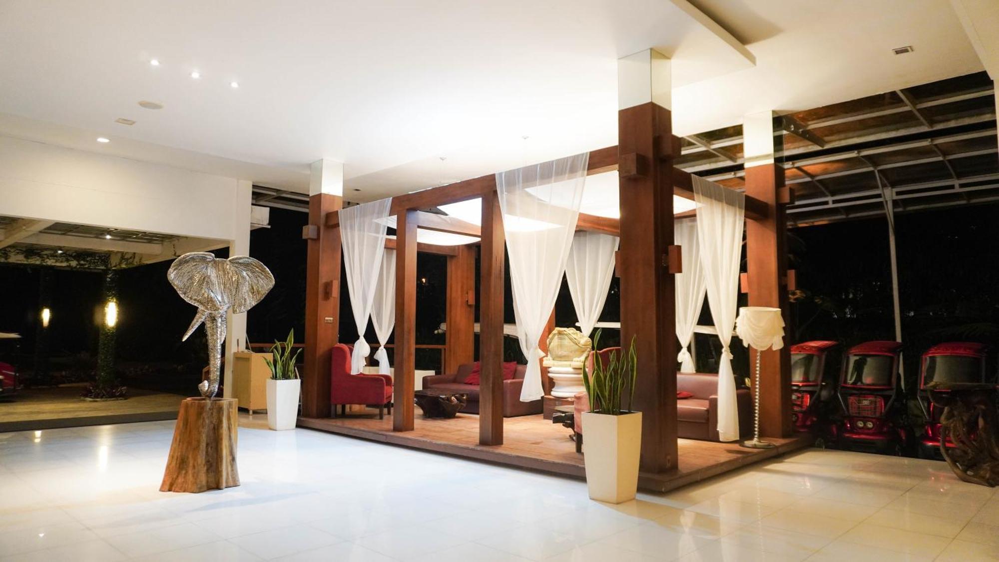 The Hill Resort Sibolangit Екстериор снимка